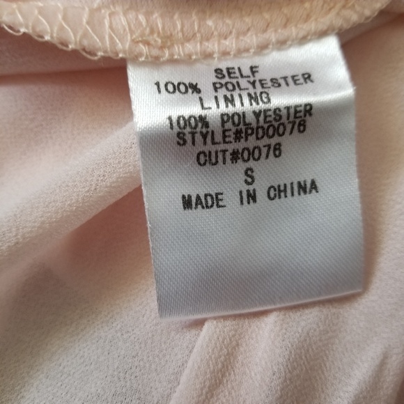 BNWT Ruffle Dress - Picture 6 of 6